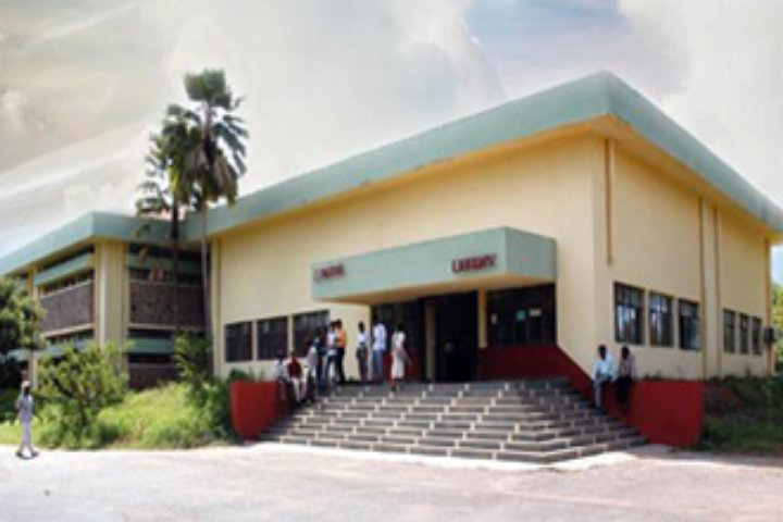 University of Agricultural Sciences, Dharwad Entrance view of Library University of Agricultural Sciences Dharwad
